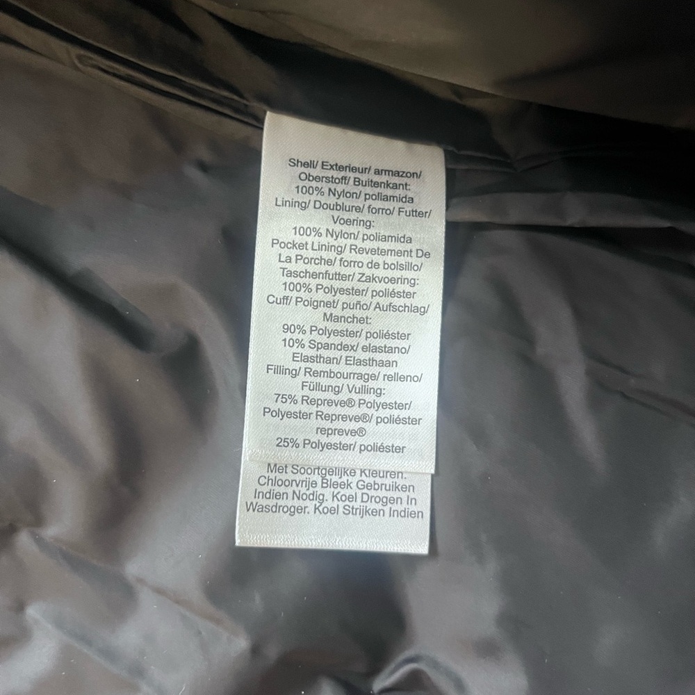 NWT $300 DKNY Women’s Silky Long Quilted Parka Water Resistant Zip Pockets Large - Picture 8 of 8